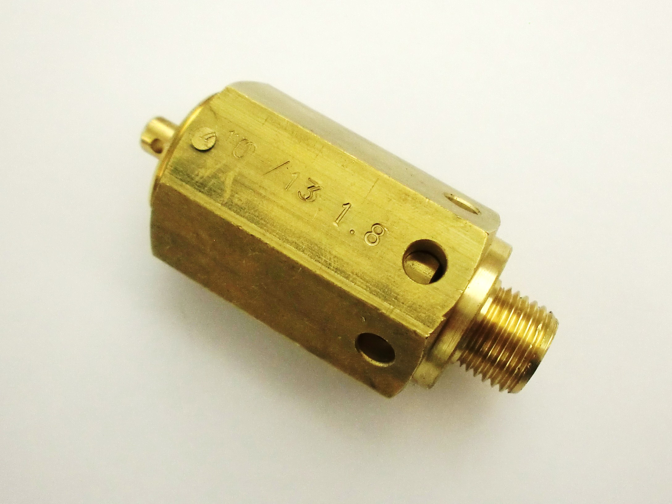 8069103-SICHERHEITSVENTIL ø 1/4 A 1,8bar